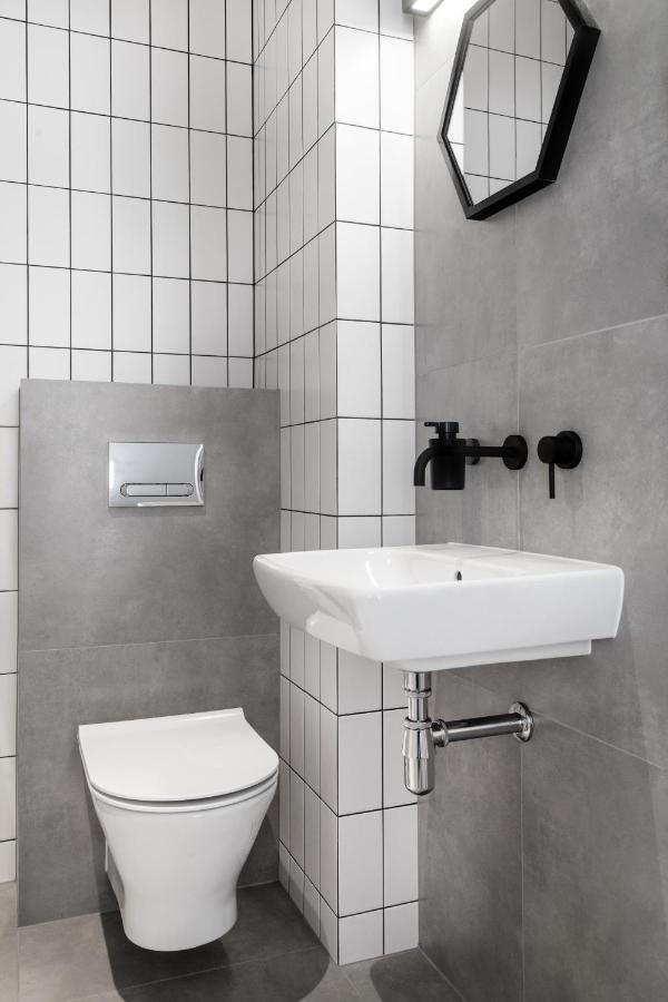 Househost Apartament: Ul. Miodowa 42/42B Kraków Eksteriør billede